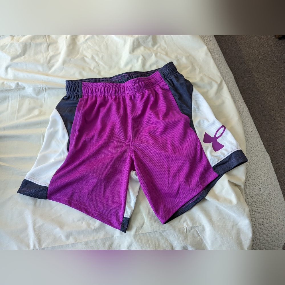 Under Armour Womens Baseline 6 Basketball Short, Black/Purple/White, Small, NWT